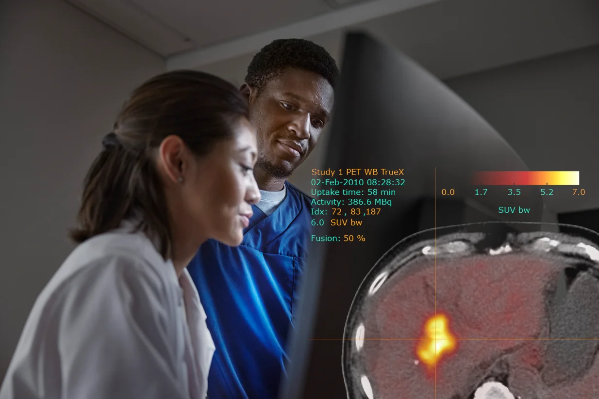 Two doctors working with personalization in Hermia